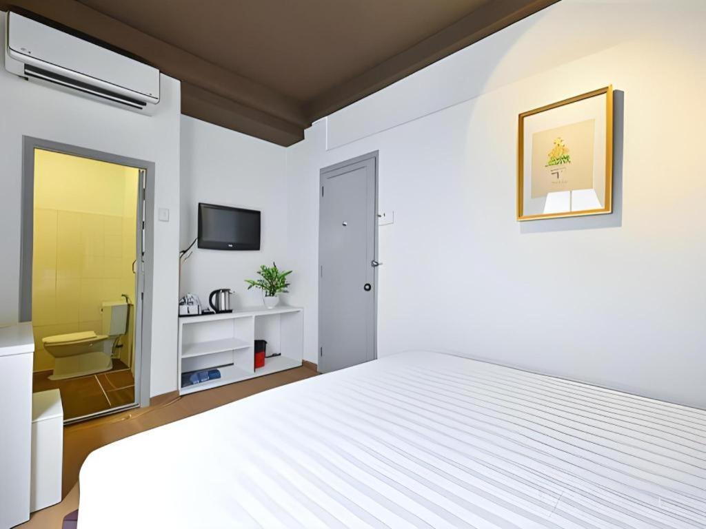 The Noble Swan Wood Park Hotel Ho-Chi-Minh-Stadt Exterior foto