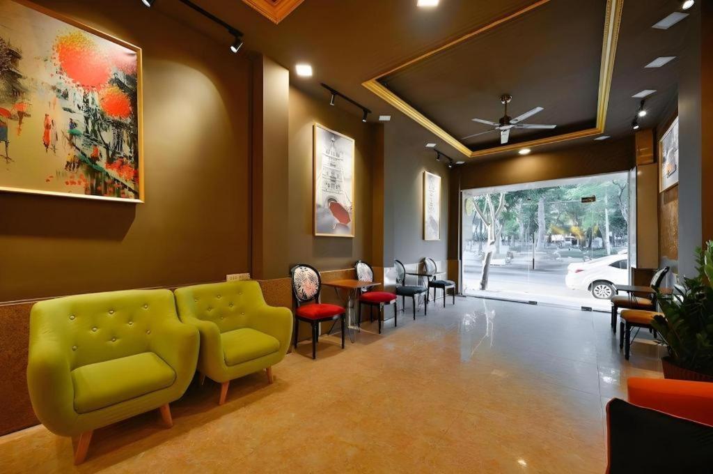 The Noble Swan Wood Park Hotel Ho-Chi-Minh-Stadt Exterior foto